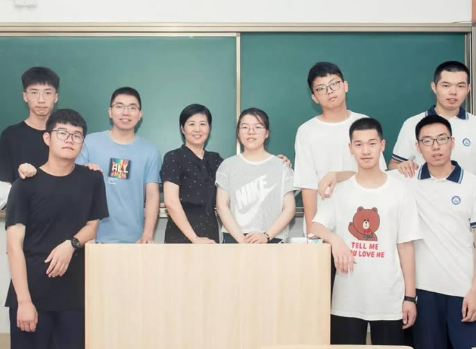 【東瓯中(zhōng)學(xué)】喜報！2019年全國(guó)地理(lǐ)科(kē)普知識競賽 東瓯斬獲佳績